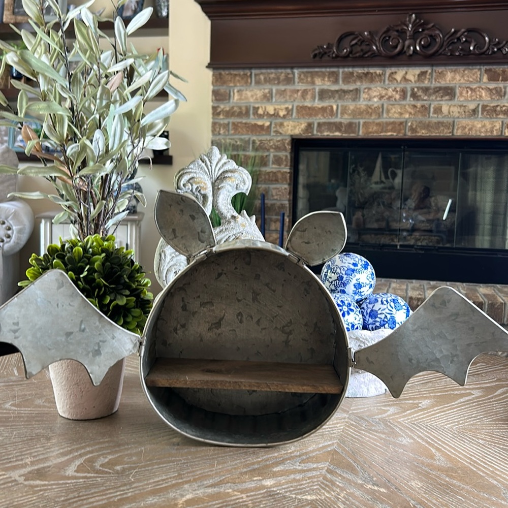 NEW! Rustic Fall Halloween Holiday Galvanized Metal Vampire Bat Wall Shelf